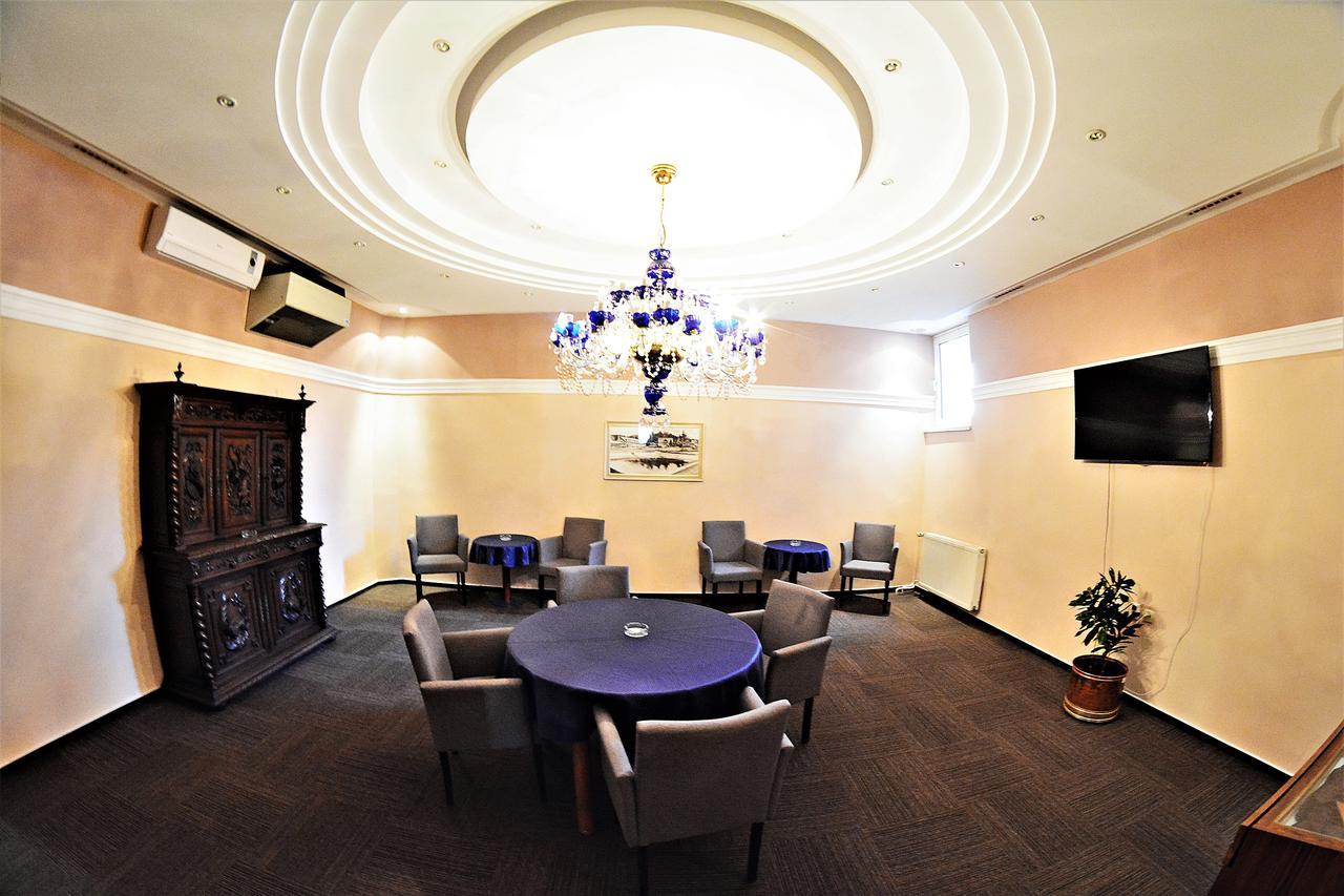 Alexandra Sport Hotel Púchov المظهر الخارجي الصورة