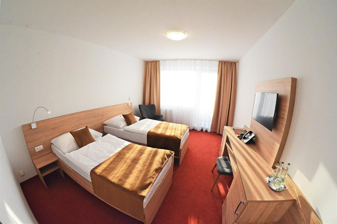 Alexandra Sport Hotel Púchov المظهر الخارجي الصورة
